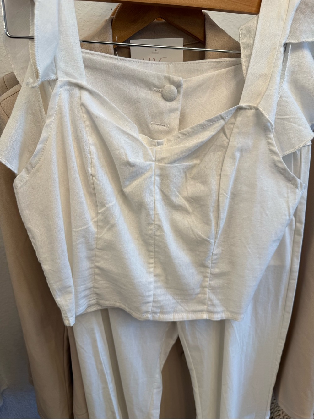 High-Waist Cream Wide-Leg Pants - Stylish Women’s Trousers - Picture 3 of 5